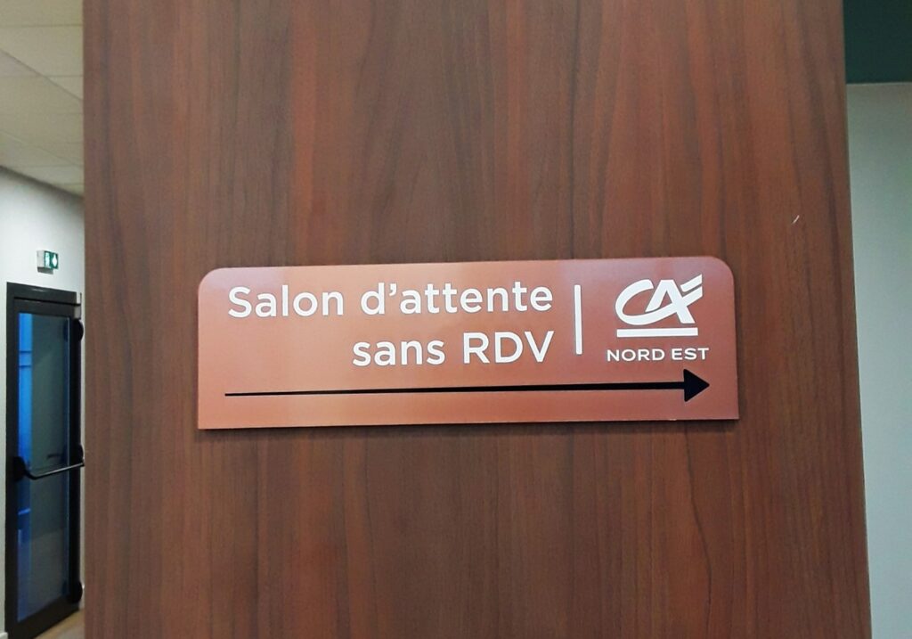 signalétique directionnelle banque